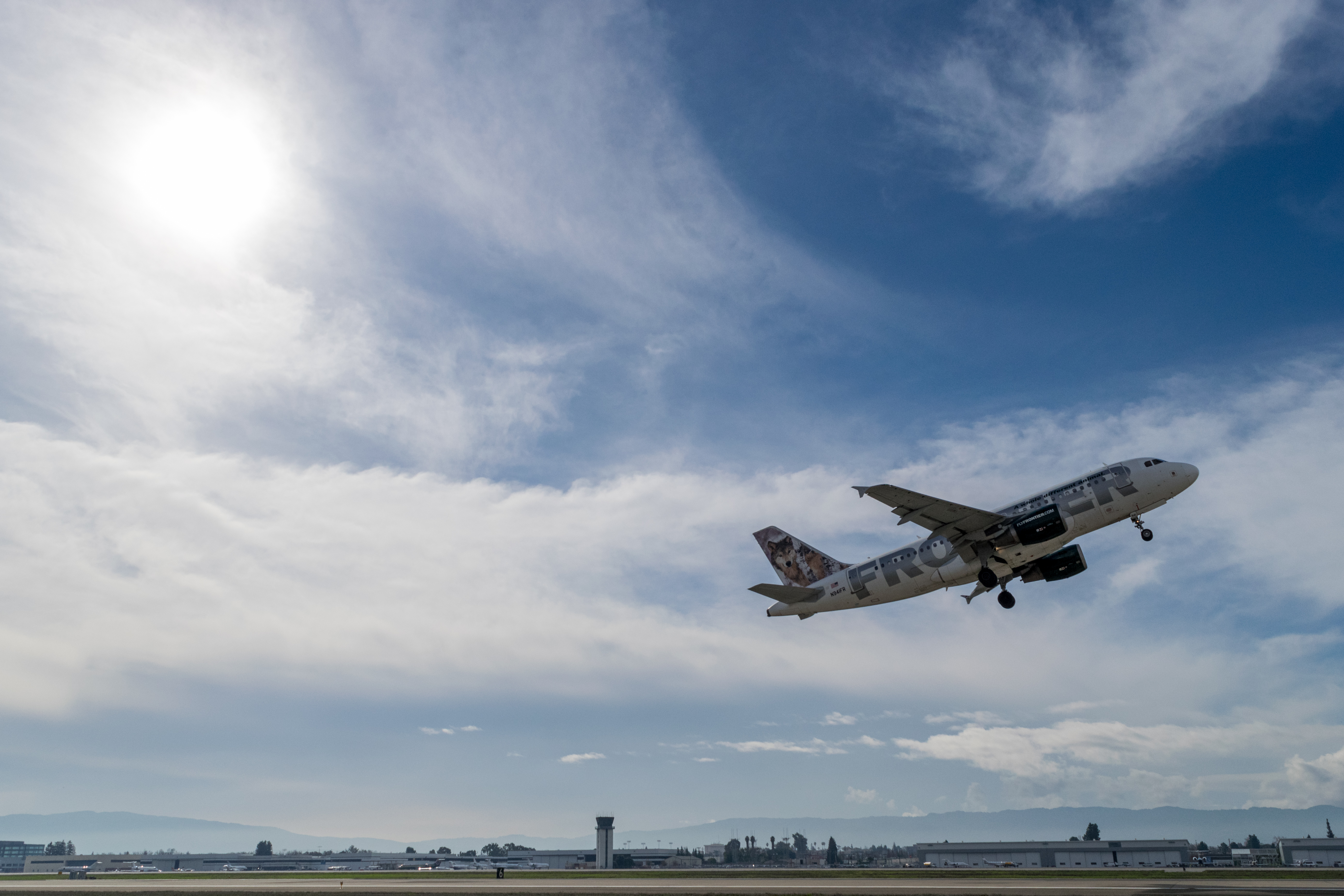 Frontier Airlines at SJC