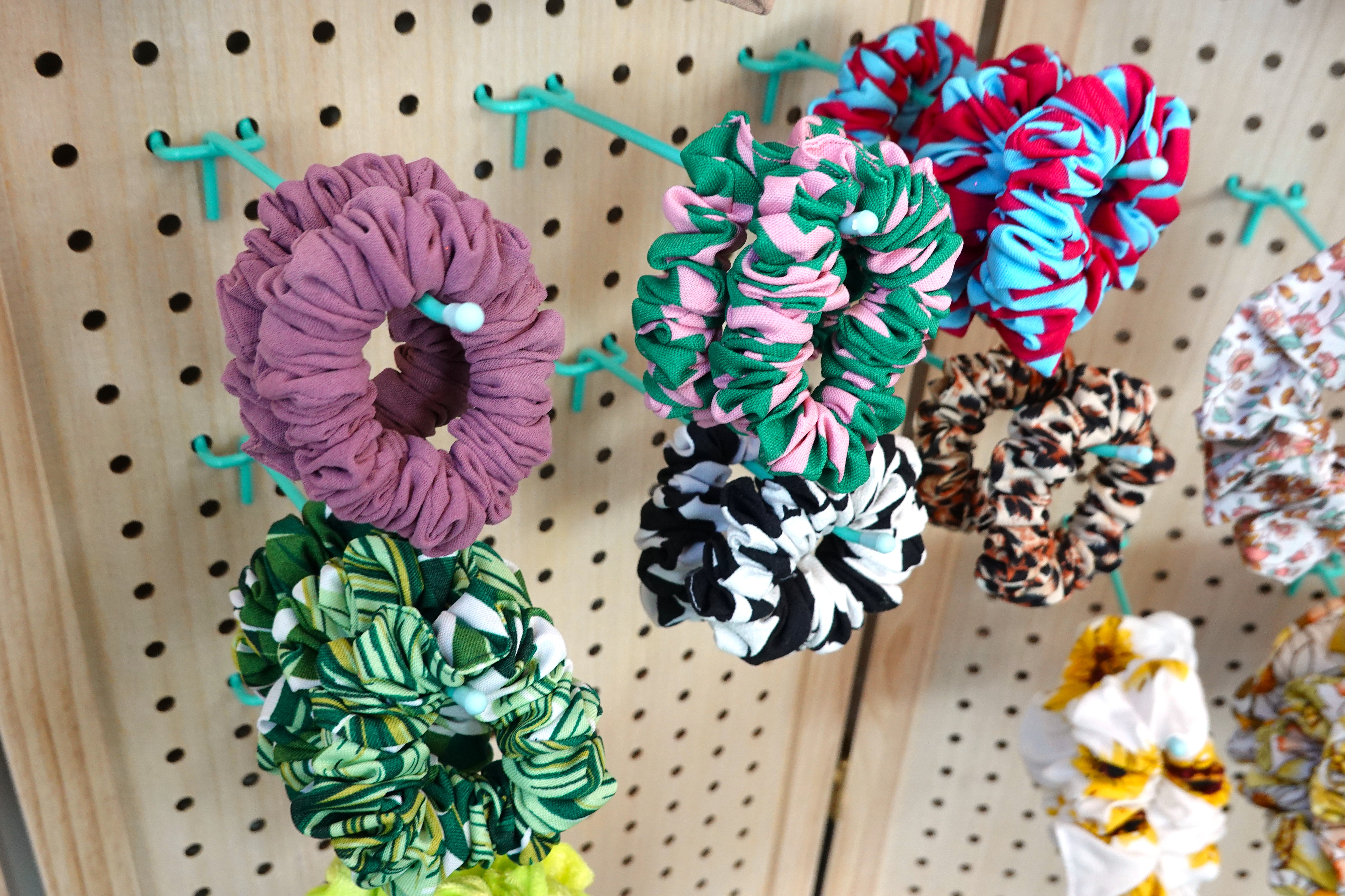 Shop Consciously scrunchies