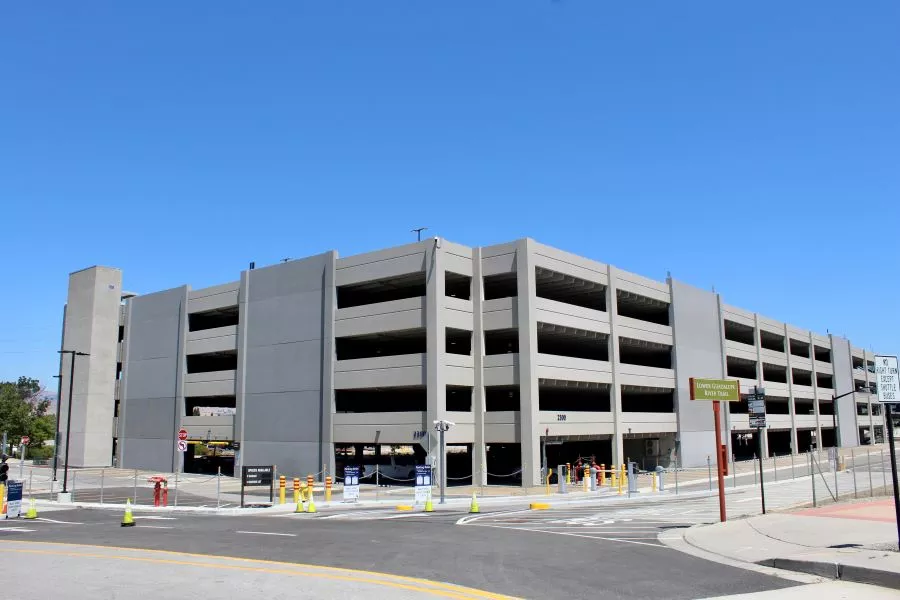 The new, multi-level Economy Garage is located in the northeast corner of the Airport.